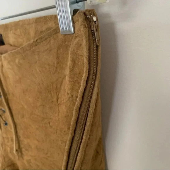 Danier  Suede Textured Leather Retro Pants Boho Hippie 6 - Picture 14 of 15